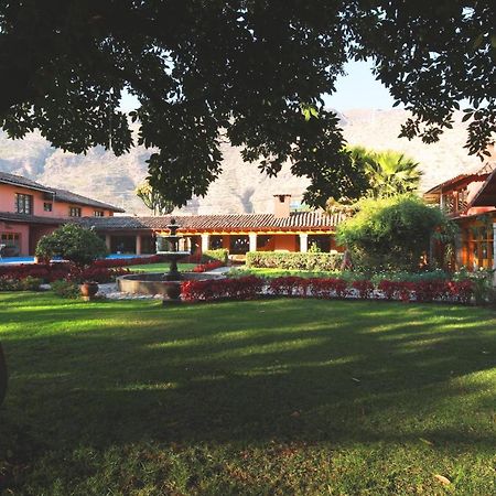 Hotel San Agustin Урубамба Екстериор снимка