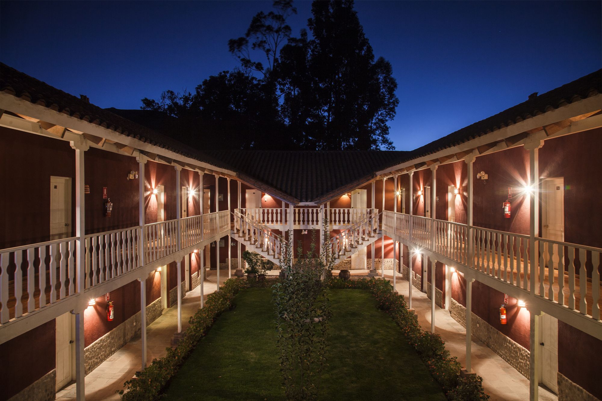 Hotel San Agustin Урубамба Екстериор снимка