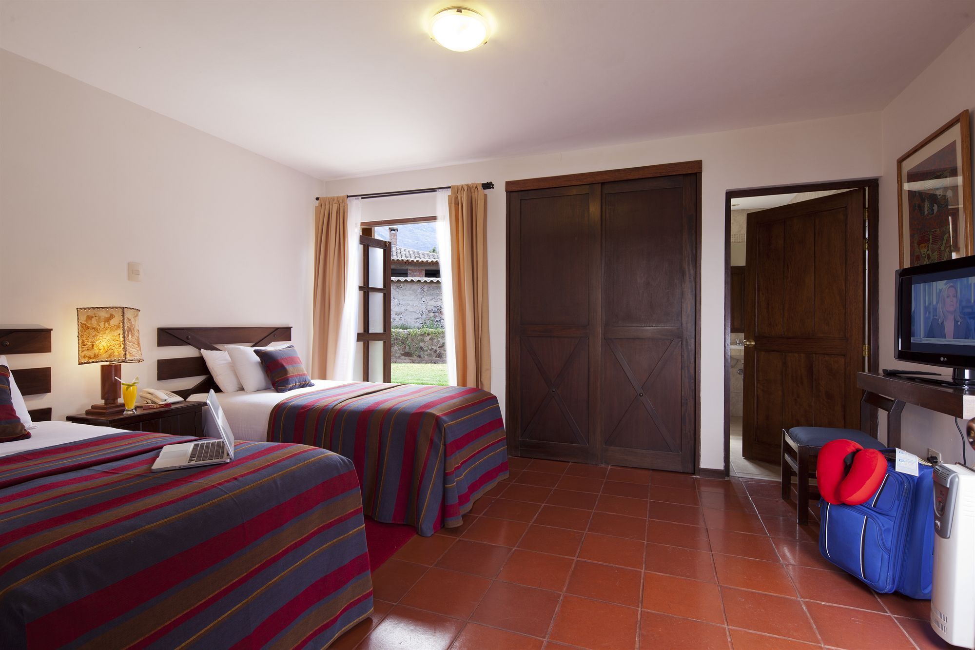 Hotel San Agustin Урубамба Екстериор снимка